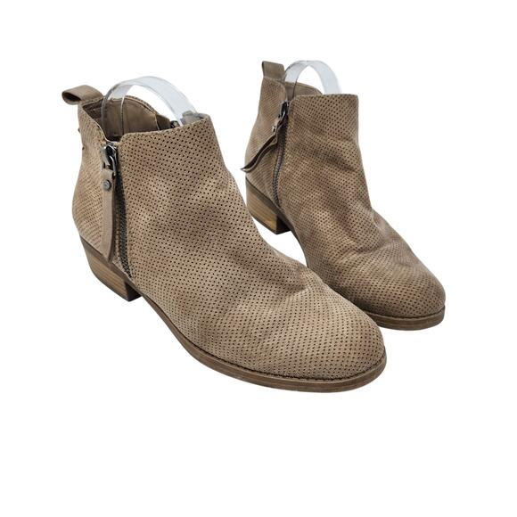 Dolcetta Suede Side Zip Boho Chic Ankle Bootie Microfiber Beige Size 8 M - Picture 1 of 12